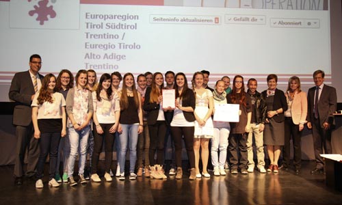 Klasse 4A holt sich den Sieg - Foto: WFO Bruneck 4A-europaregion01