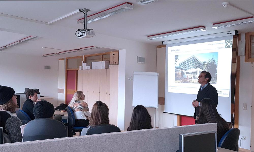 Leitbildworkshop für Übungsfirmen mit Dr. Lukas Kieswetter