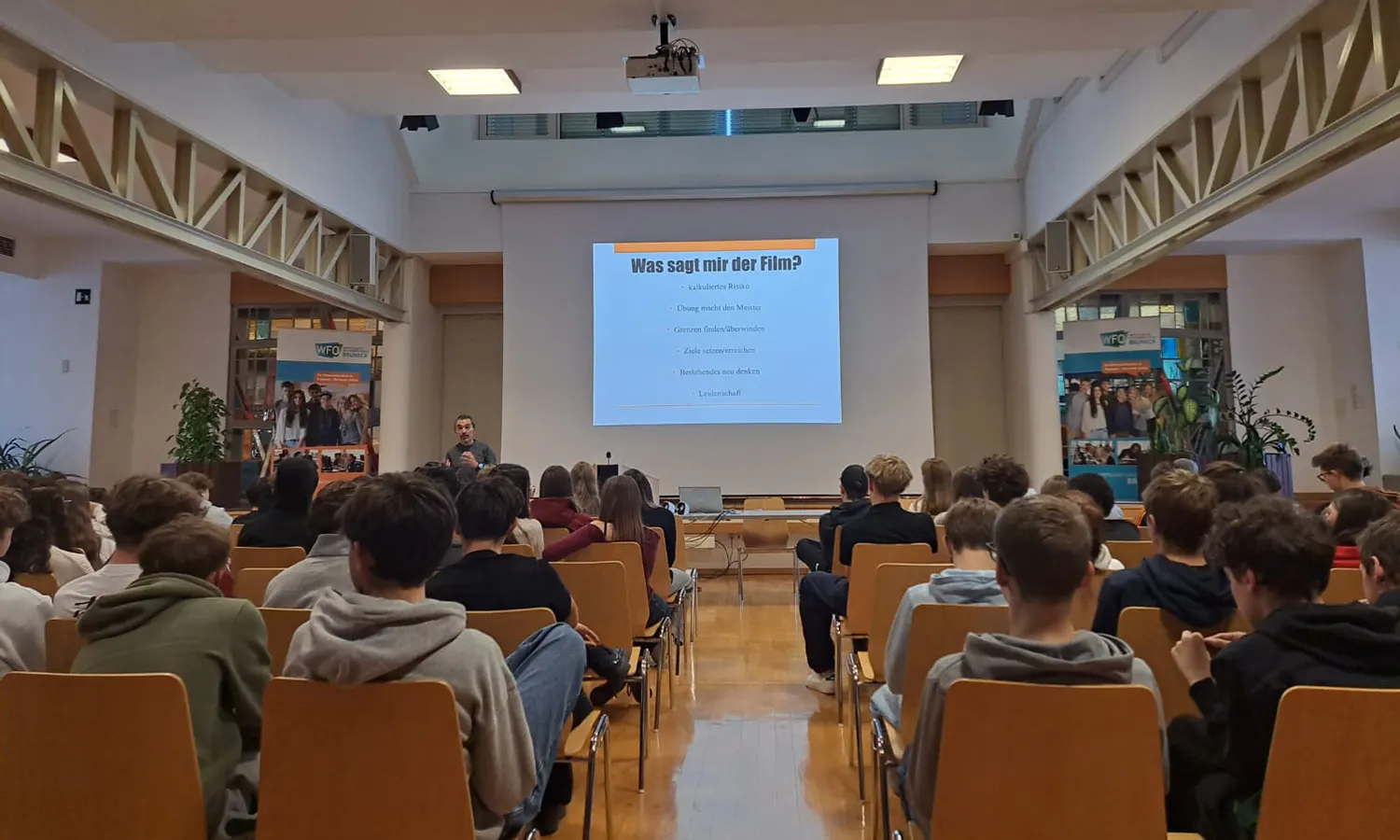 11 Einfuhrung E Day Martin Winkler 25 26